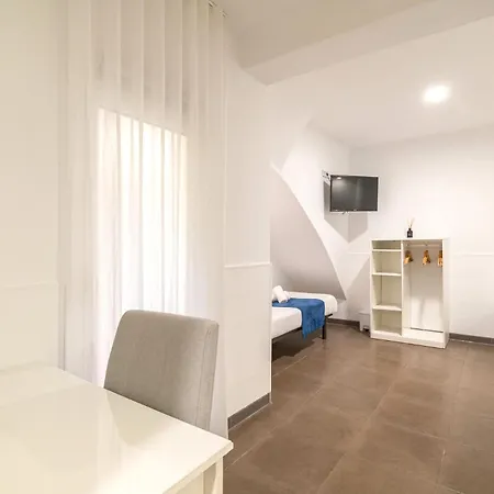 Laramond Barcelona Rooms-2