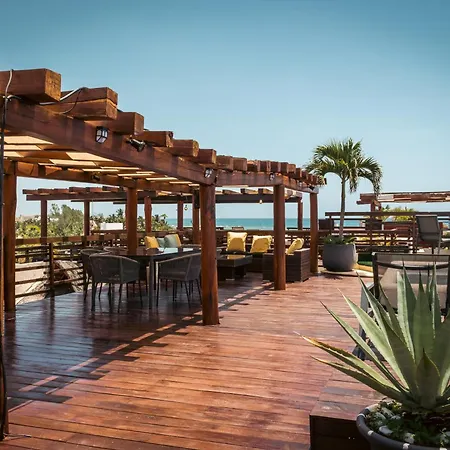 Aldea Thai Downtown Oceanview Residences-2