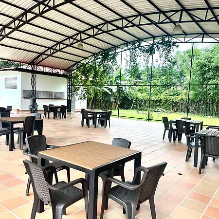 Cofradia Lodge-3