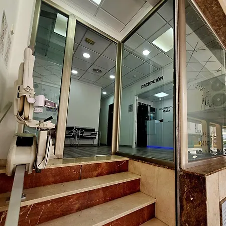 Hostal Anna Benidorm-3