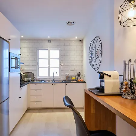 Sweet Sevilla Suites - Smart Hotel-3