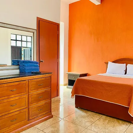 HOTEL hostal de los reyes-2