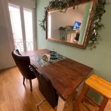 Cozy Family Apartment-2