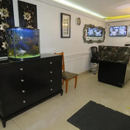 Suites Londres 212-3
