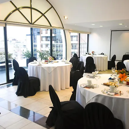 Urquiza Apart Hotel & Suites-3