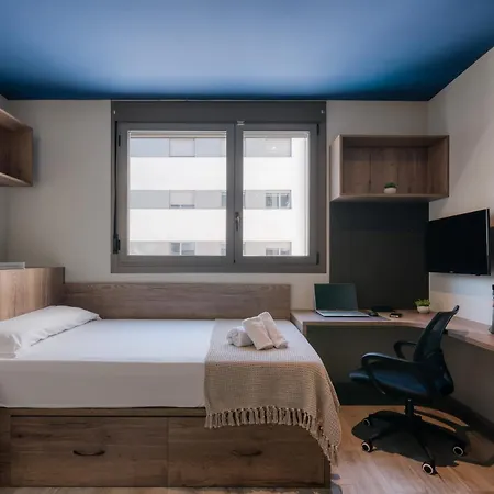 Livensa Living Studios Valencia Marina Real Hotel-Apartamento-2
