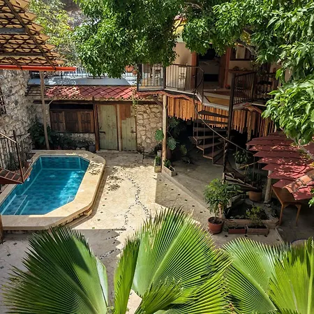 Casa Del Tunel Lodge In Getsemani-2