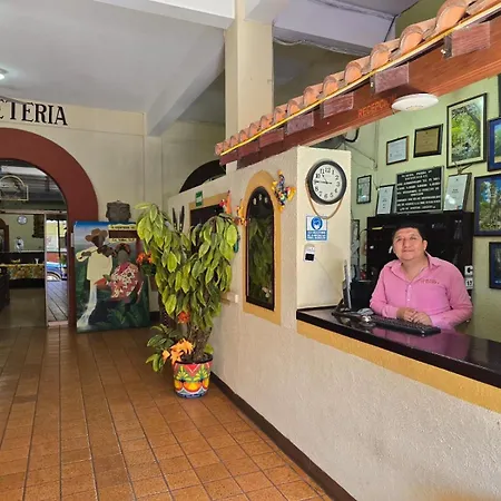 Hotel Riviera-2