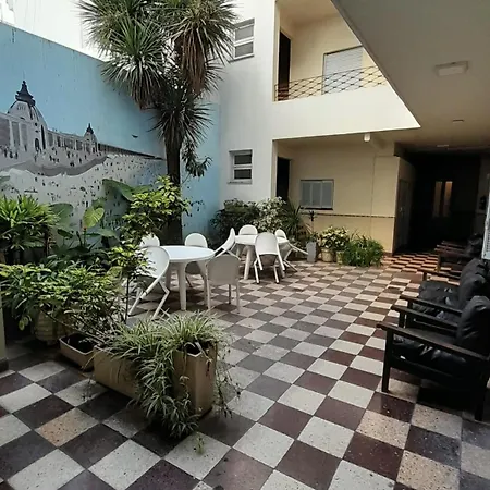 Hotel Raglan-3