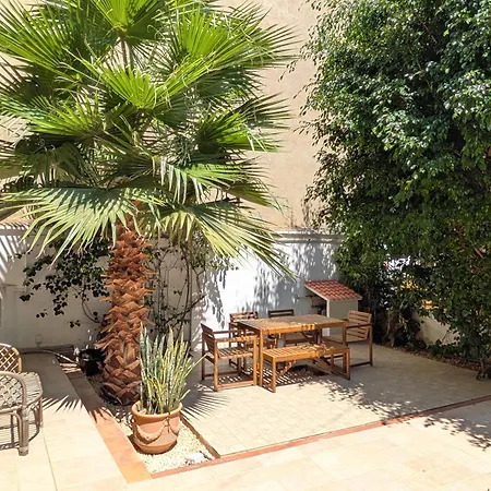 Portrait Boutique Guesthouse-3