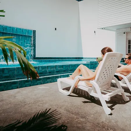 Oasis Hotel-2
