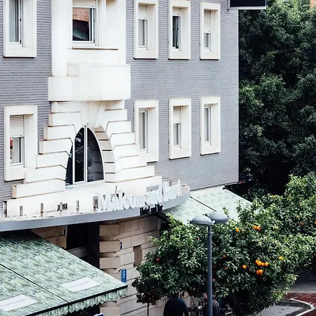 Hotel Malcom And Barret-2