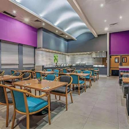 Chn Hotel Monterrey Centro, Trademark Collection By Wyndham-3