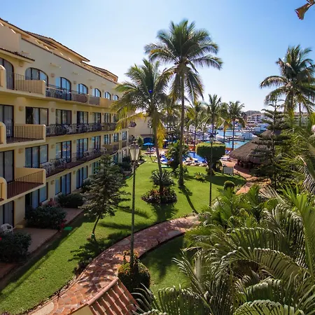 Flamingo Vallarta Hotel & Marina-3