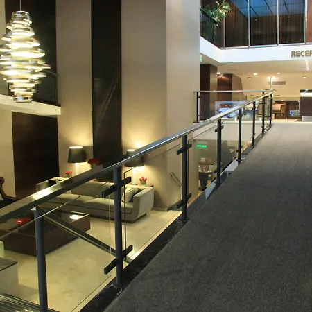 Grand King Hotel-3