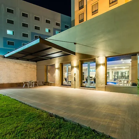 Courtyard By Marriott San Luis Potosi-3