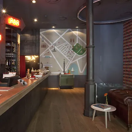 Chic&Basic Born Boutique Hotel-3