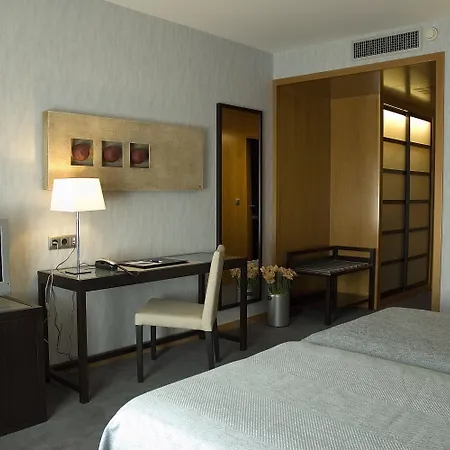 Hotel Macia Real De La Alhambra-3