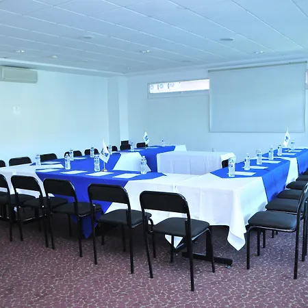 Comfort Inn Morelia-3