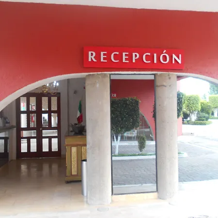 Hotel Puente Real-2