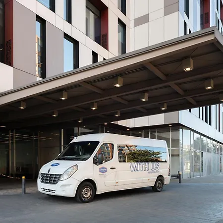 Hampton By Hilton Bogota Airport-3