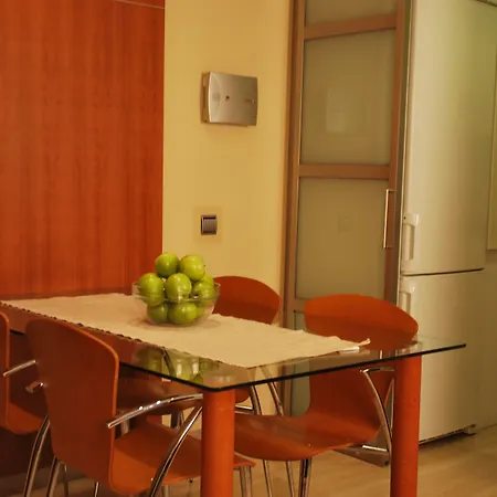 Apartaments Aragó565-3