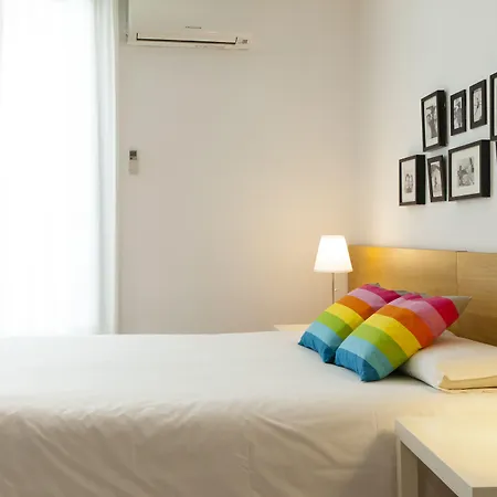 Las Ramblas Pasaje Bacardi Apartments-2