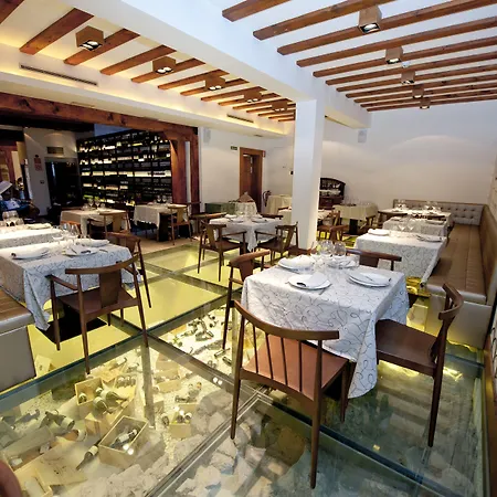 Posada del León de Oro Boutique Hotel-3