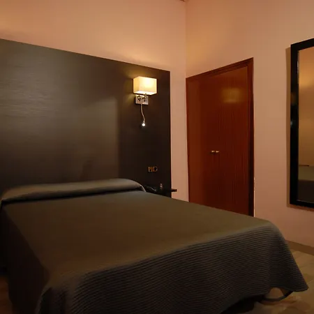 Hostal Aguilar-3