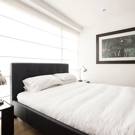 Suites Casa 95-2