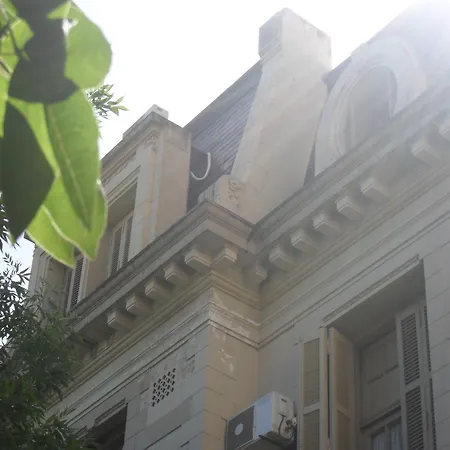 Hotel De La Rue-3