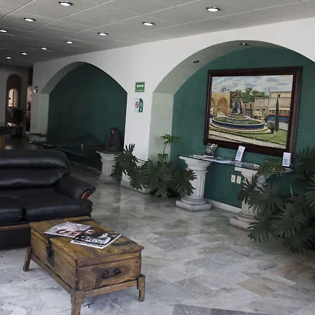 Estanza Hotel&Suites-2