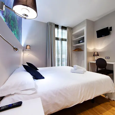 Hostal BCN Ramblas-2