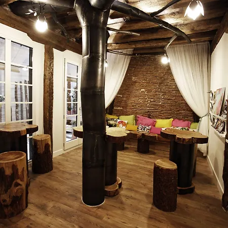 Basque Boutique By Gaiarooms-3