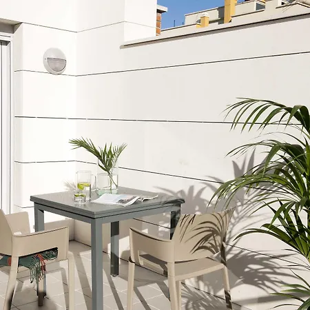 Eric Voekel Boutique Apartments - Atocha Suites-2