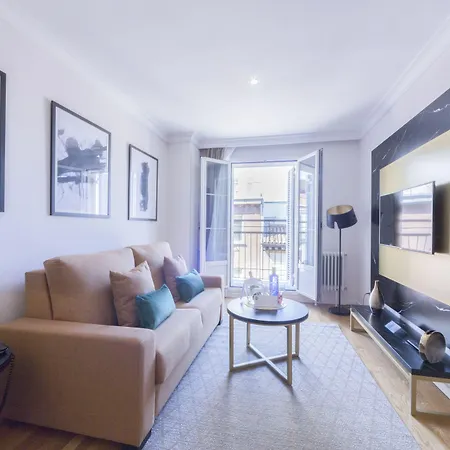 Tgh Gran Via Apartments-3