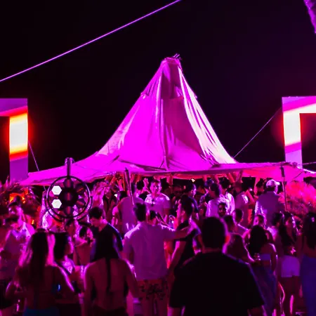 Wala Hotel And Beach Club-2