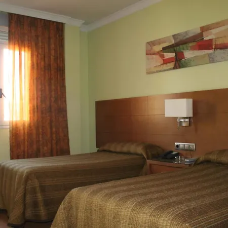 Hotel 4C Puerta Europa-3