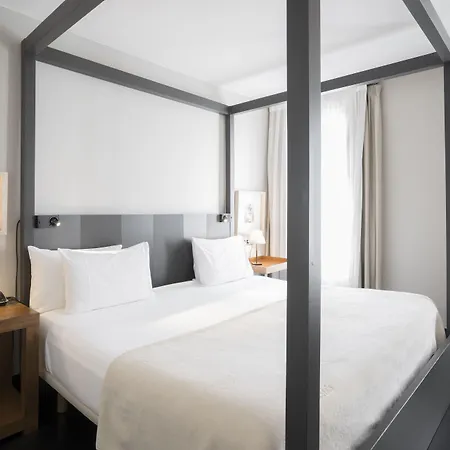 Hotel Banys Orientals-3