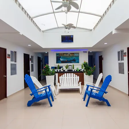 Azuán Suites Hotel By GEH Suites-3