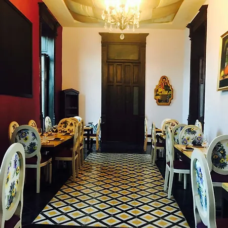 Hotel Lavanda Merida-3