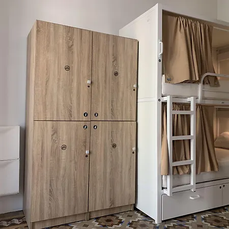 Coimpact Coliving - Hostel-3