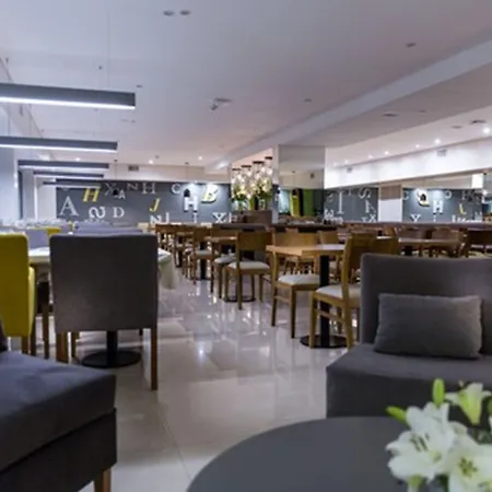 Howard Johnson Plaza Buenos Aires-3