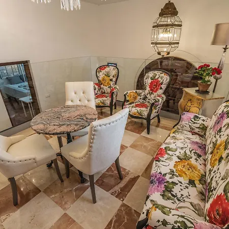 Rey Don Pedro Luxury Home-2