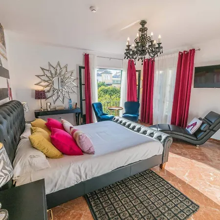 Rey Don Pedro Luxury Home-3