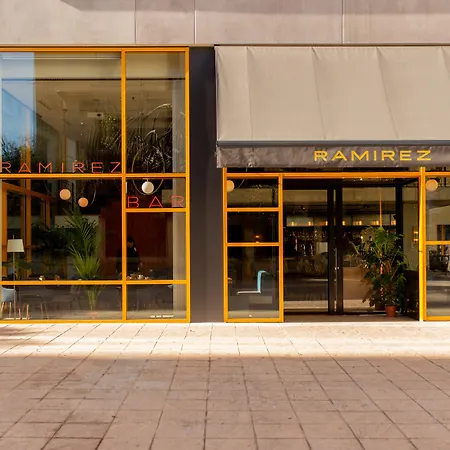 Ramirez Flats Valencia-2