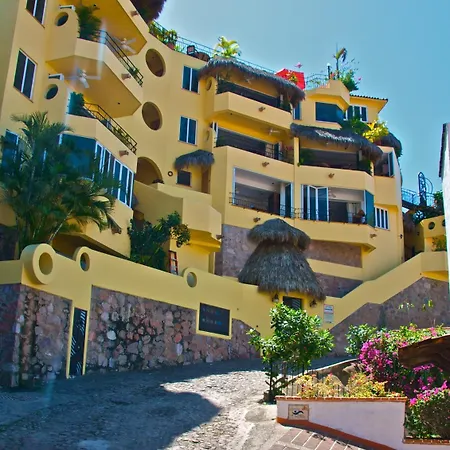 Casa Isabel A Boutique Hilltop Inn-2