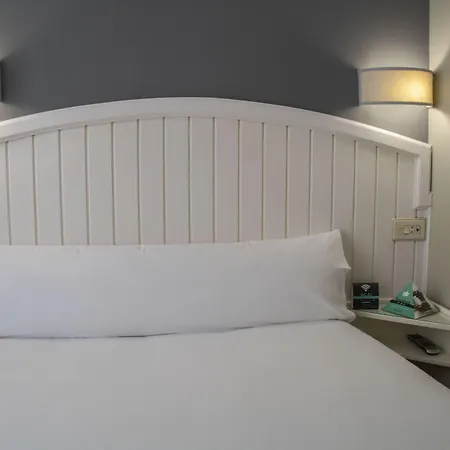 Alda Miramar Rooms-3