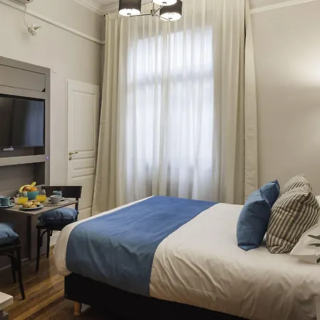 Sarmiento Flats-3