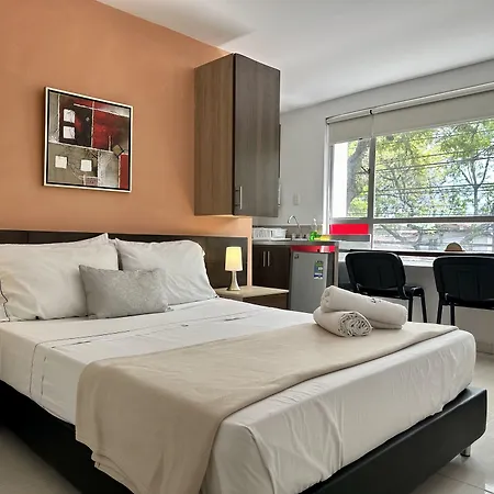 Laureles Guest House Lgh Hotel-2